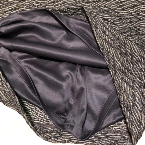 Vintage "Brand New" 1999 Joseph Ribkoff silver - Picture 7 of 12